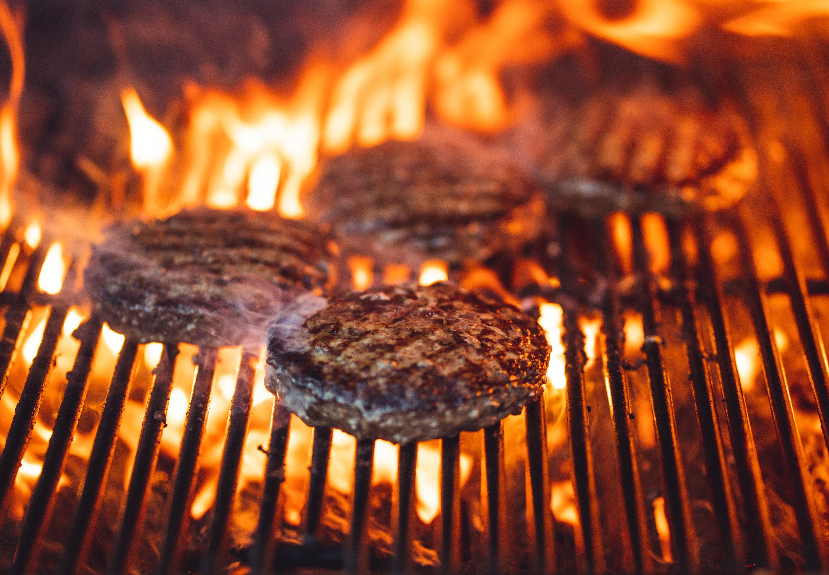 Wenn Bier aufs Grillgut kommt Bier Guide